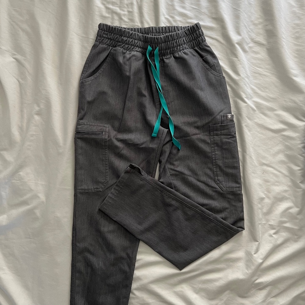 Figs scrubs High Waisted Yola